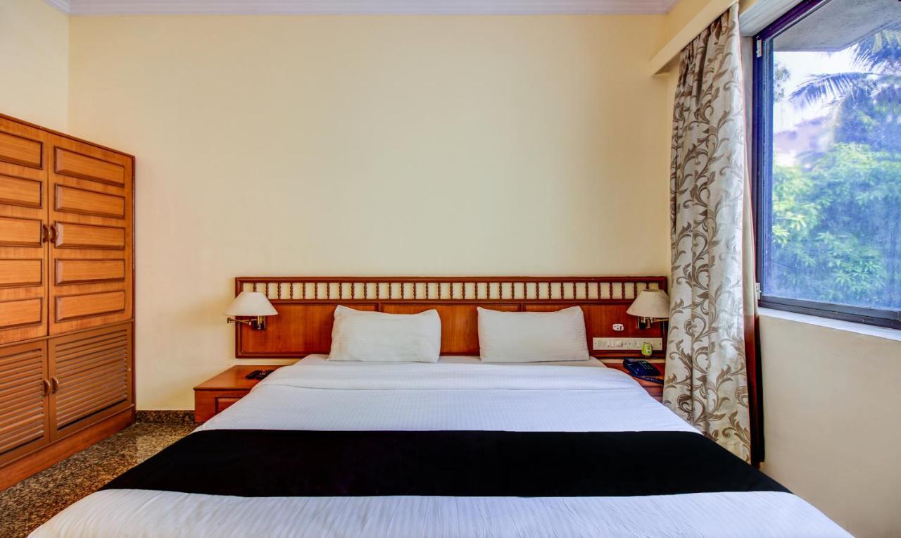 Hotel Kadamb Residency Мумбаи Экстерьер фото